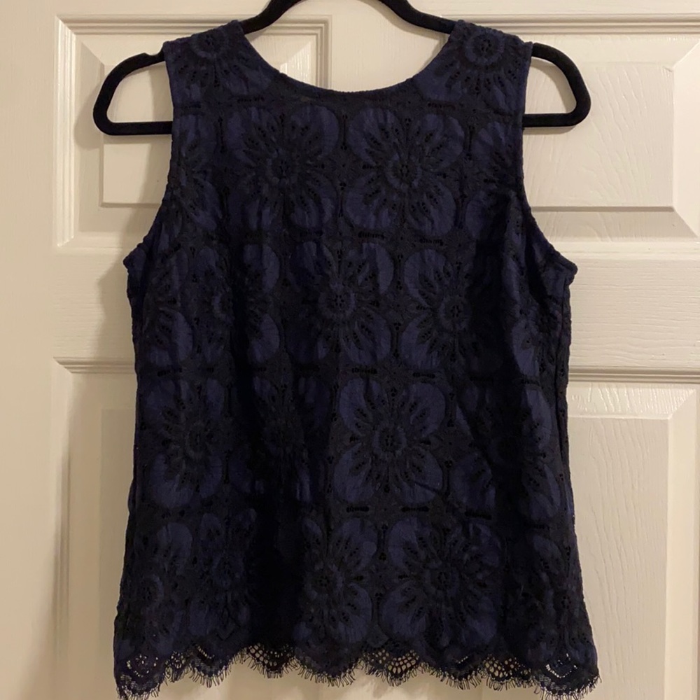 NWT Banana Republic floral black and navy sleeveless blouse